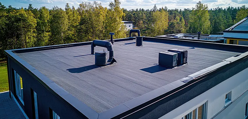 Professional Flat Roof Replacement Services in Fox Island, WA