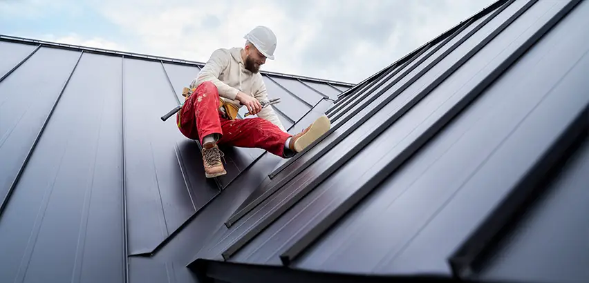 Professional Roof Valley Installation Services in Fox Island, WA