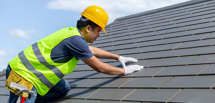 Dimensional Shingle Installation in Fox Island