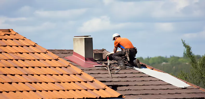 Cedar Roof Maintenance in Fox Island